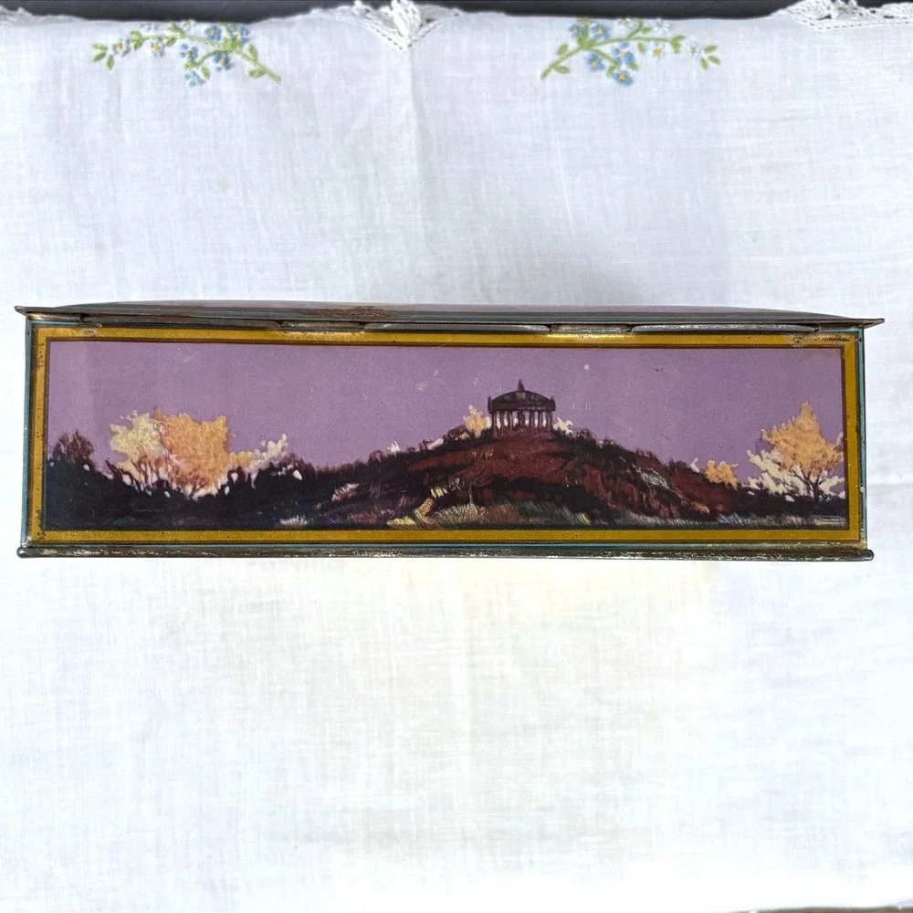Vintage Mrs. Snyders Candy Tin Palace of Fine Arts San Francisco Canco Chicago